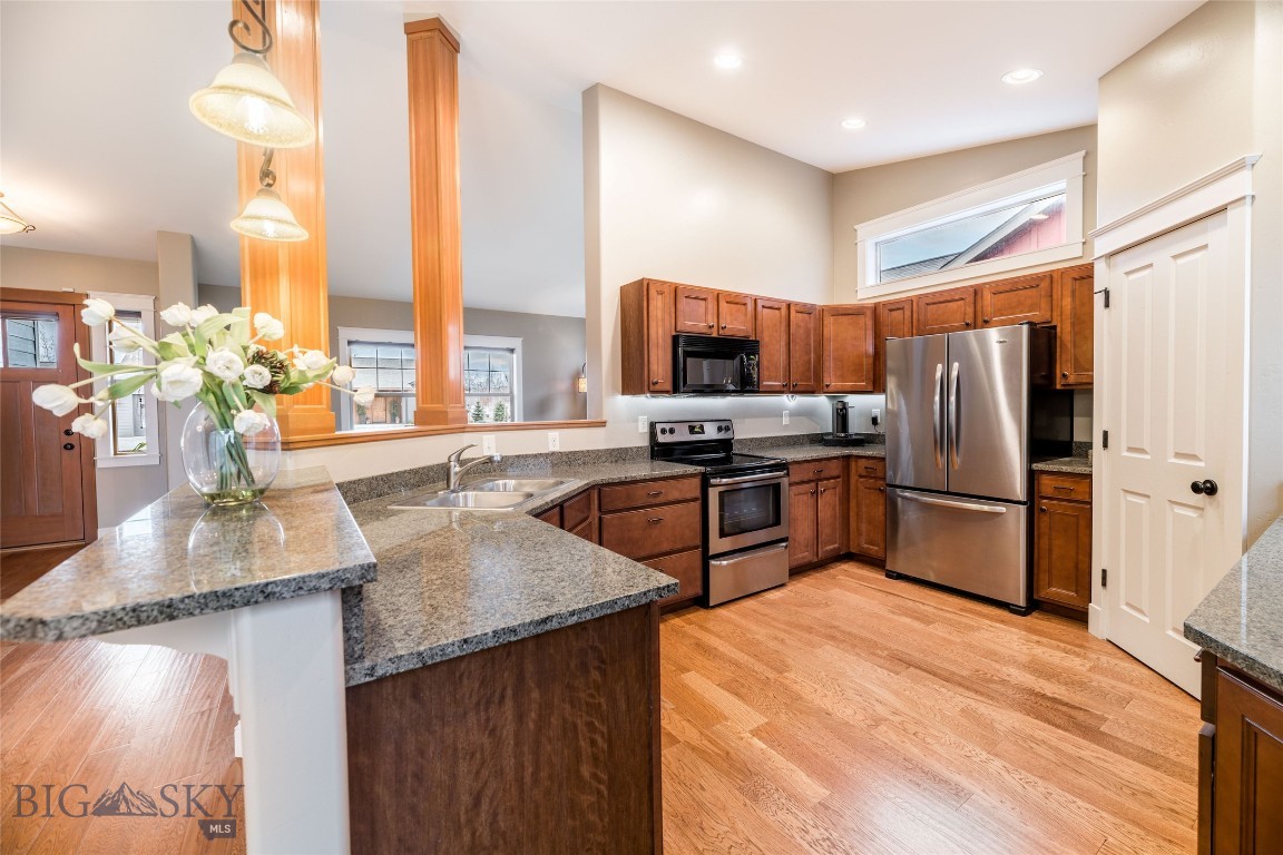 456 Cedar Wood Circle