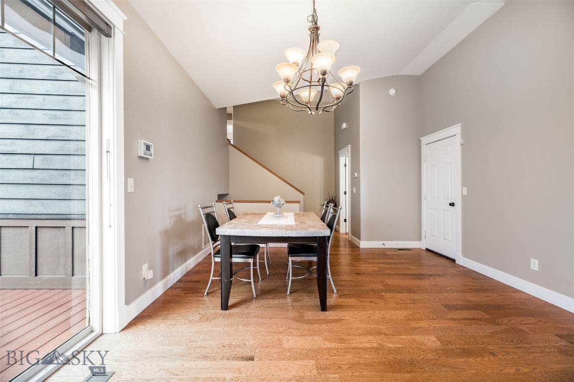 456 Cedar Wood Circle