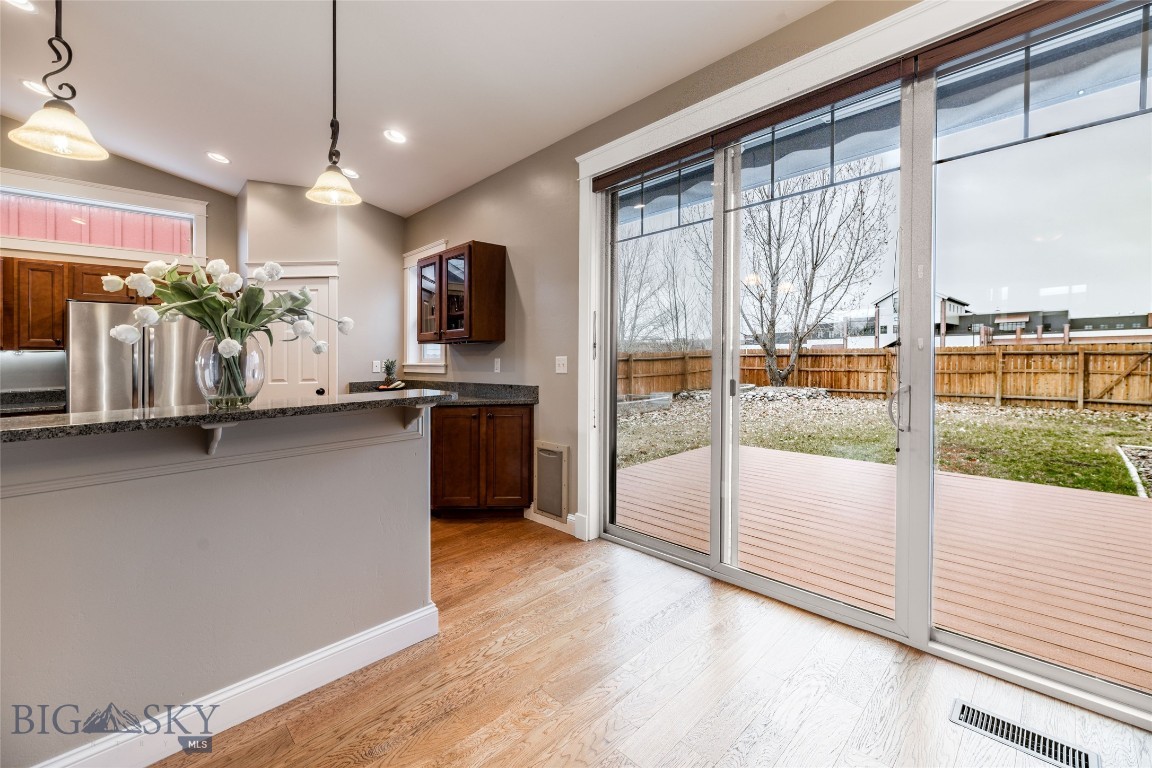 456 Cedar Wood Circle