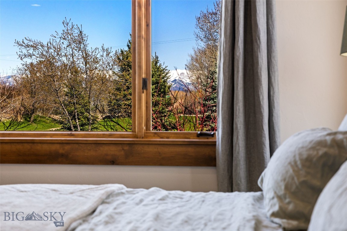 111 Pleasant View Drive