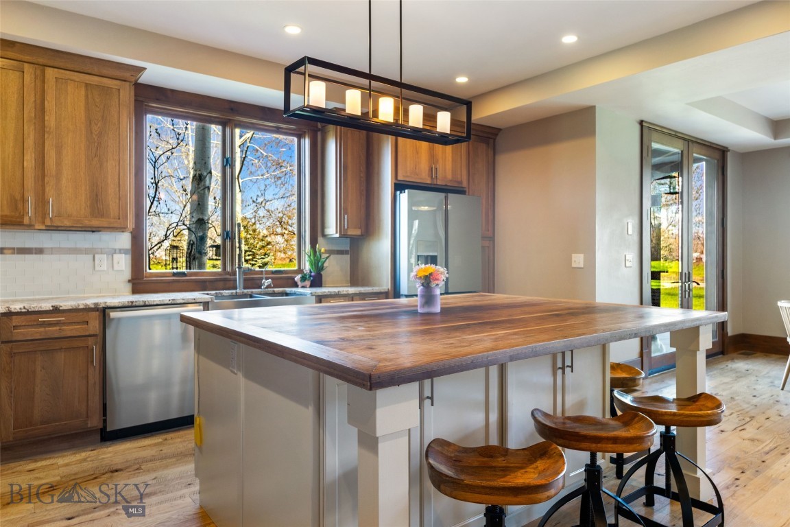 111 Pleasant View Drive