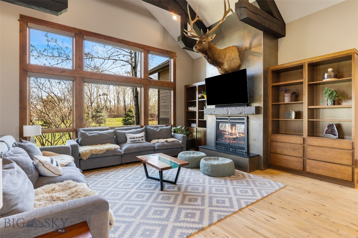 111 Pleasant View Drive