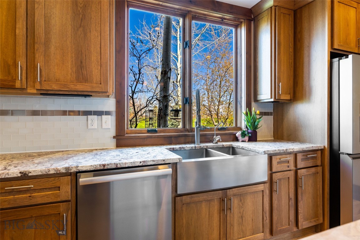 111 Pleasant View Drive