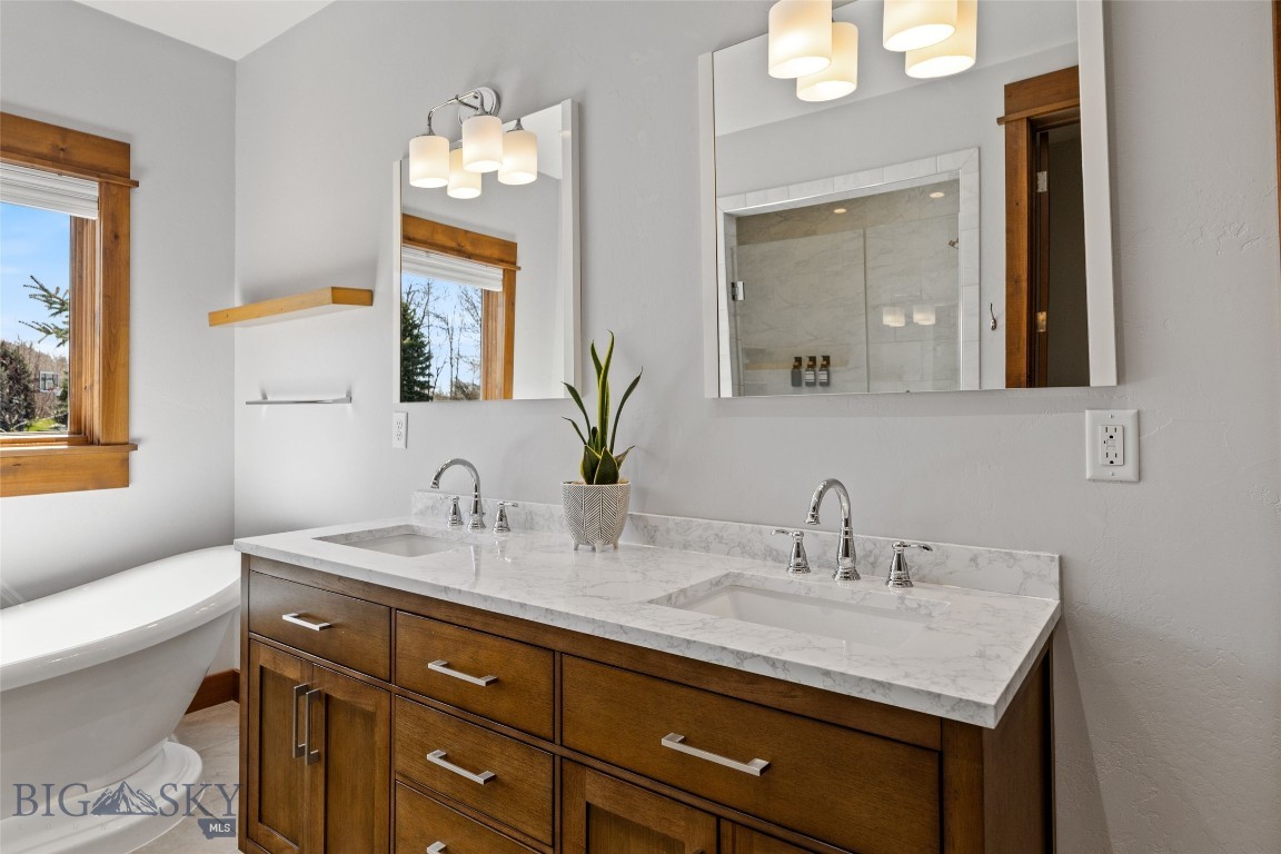 111 Pleasant View Drive