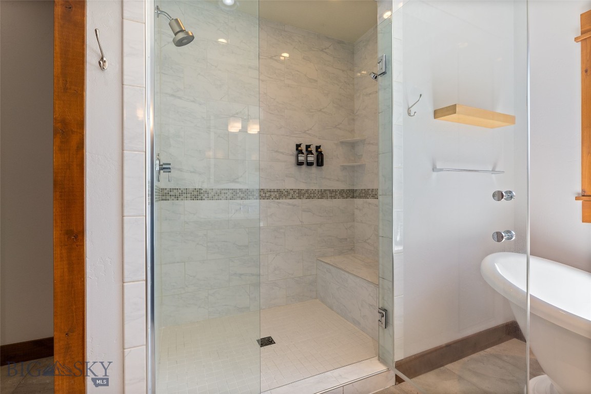 111 Pleasant View Drive