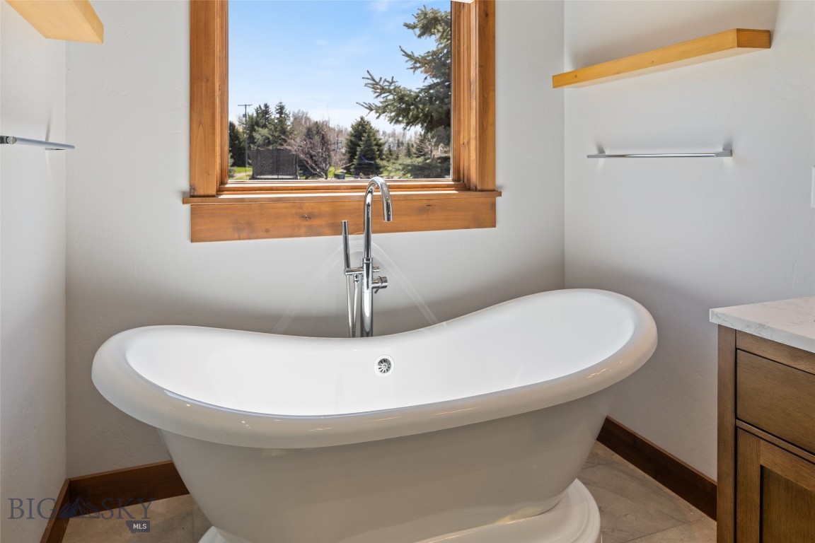 111 Pleasant View Drive