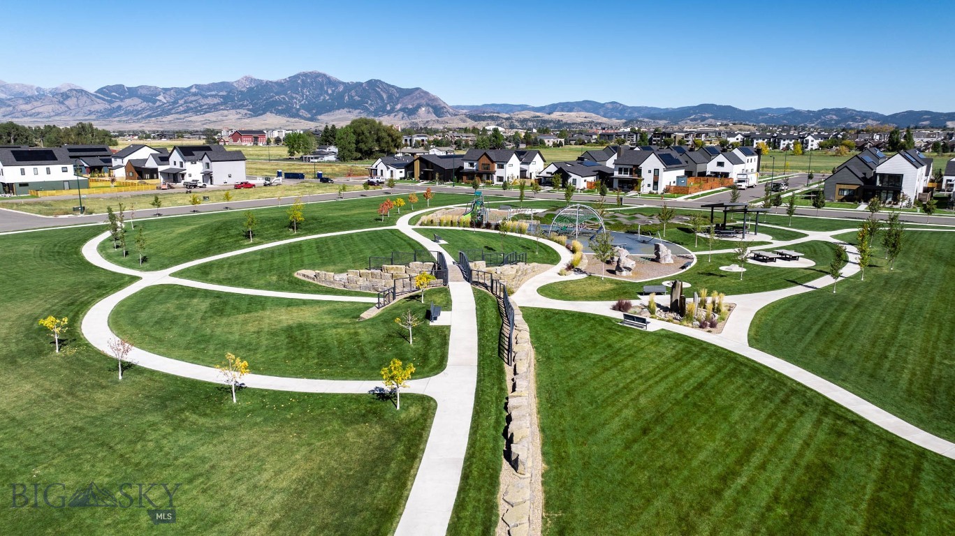 2949-2951 S 27th Avenue