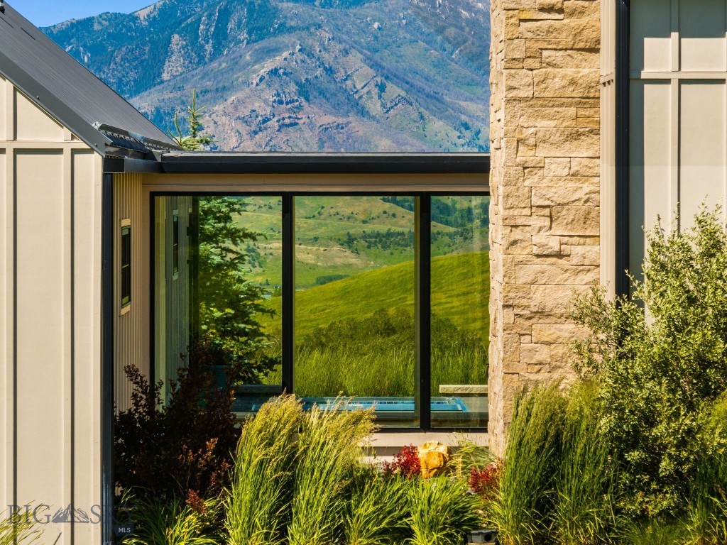 1878 Star Ridge Road