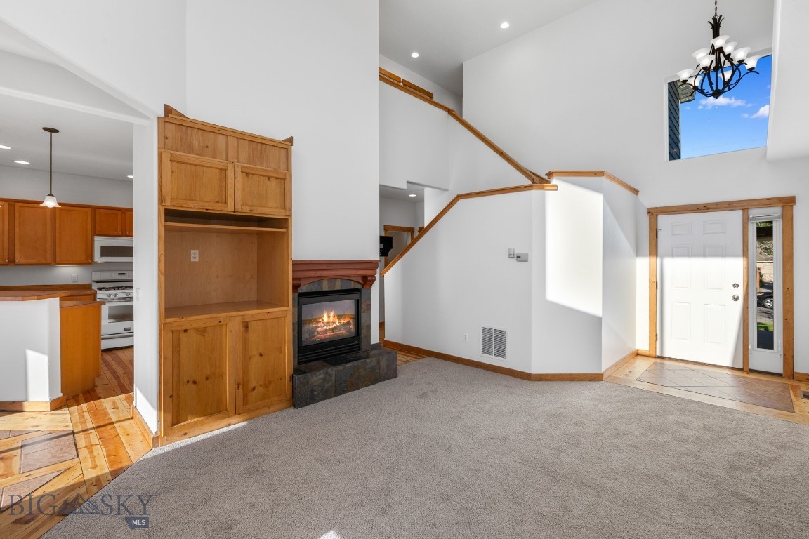 738 Forestglen Drive A