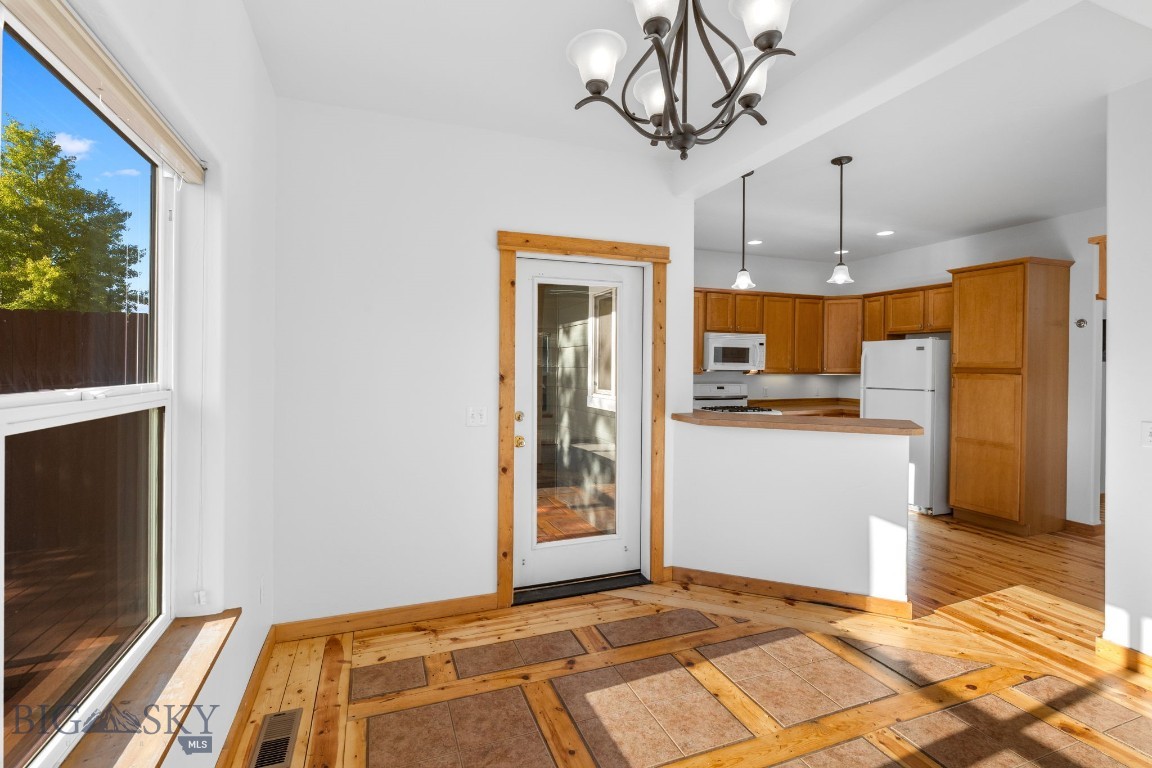 738 Forestglen Drive A