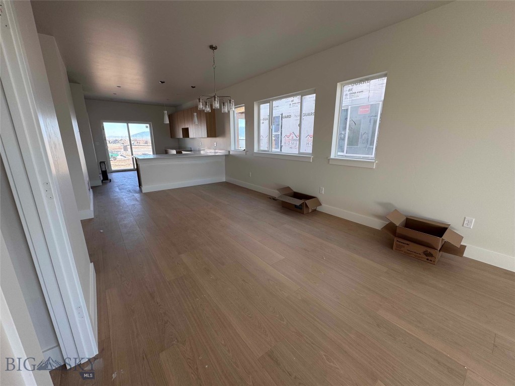 807 Spaniel Lane