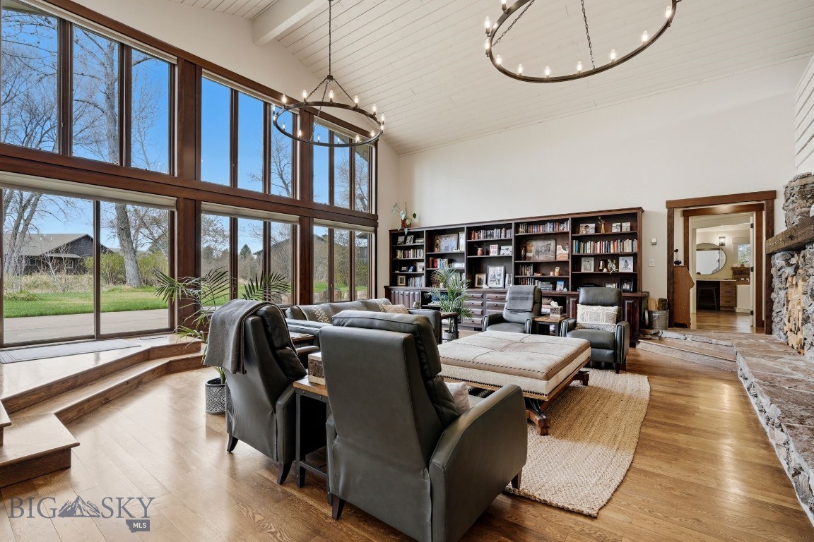 86 Arrowhead Trail