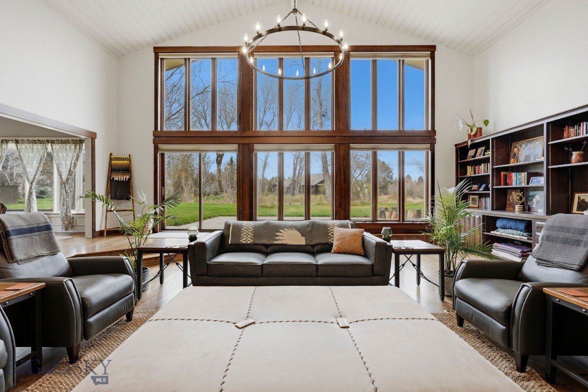 86 Arrowhead Trail