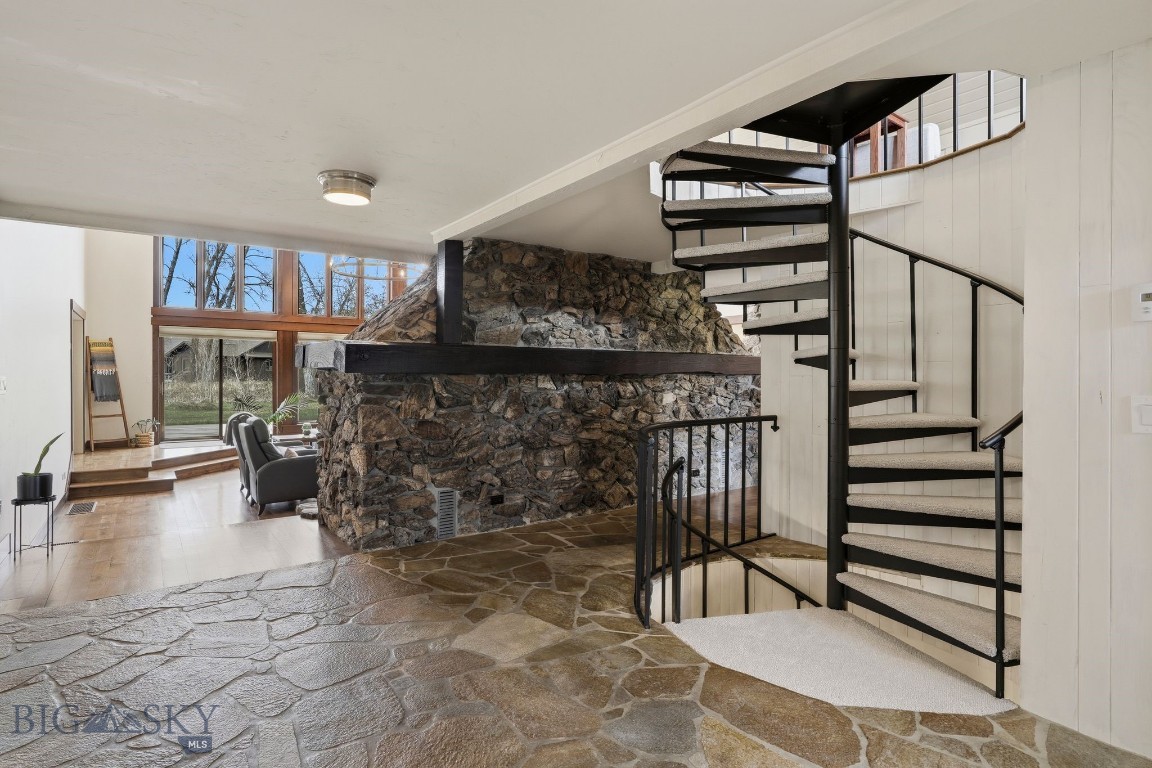 86 Arrowhead Trail