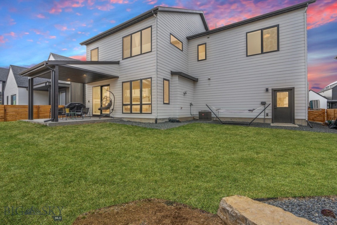 2816 S 30th Avenue