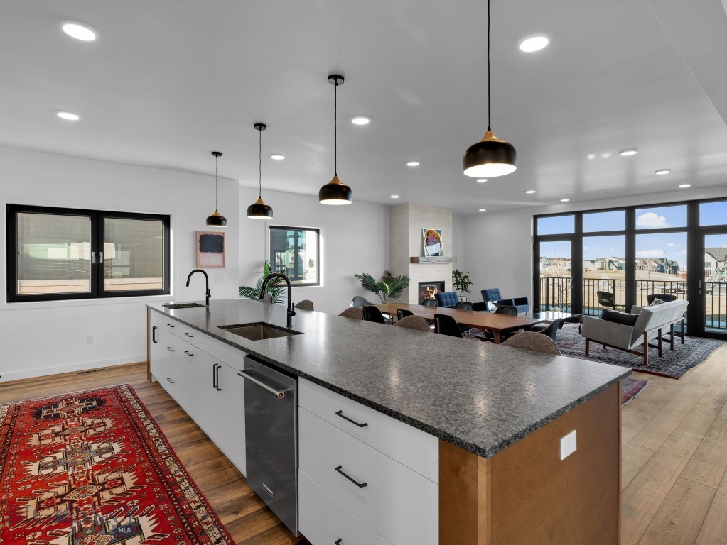 2842 Tierra Lane