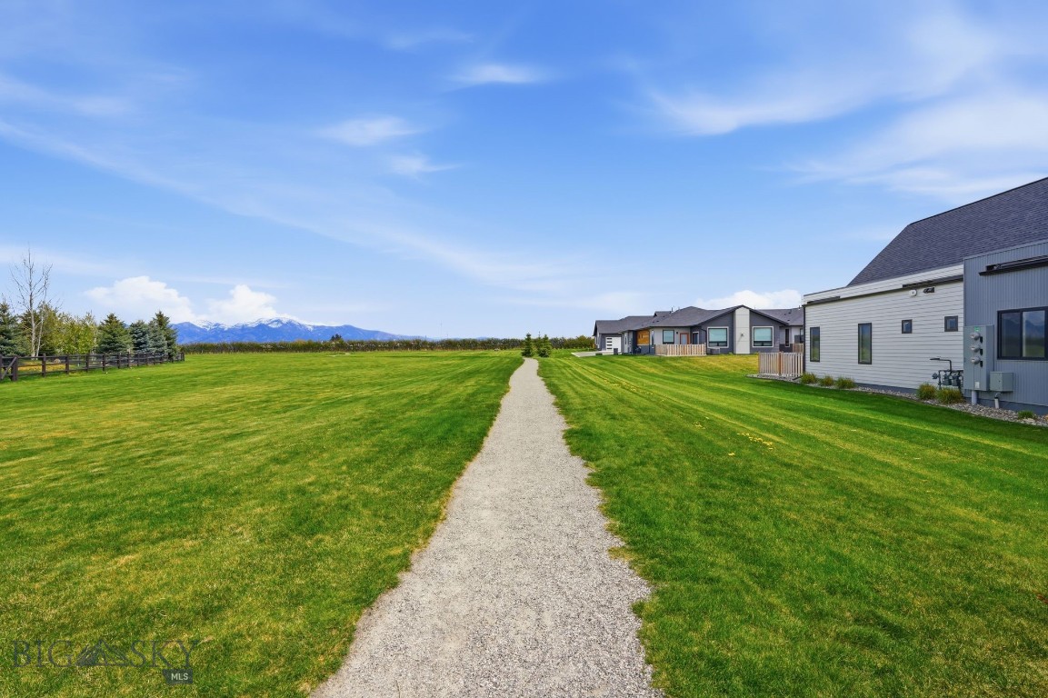 138 Albrey Trail B