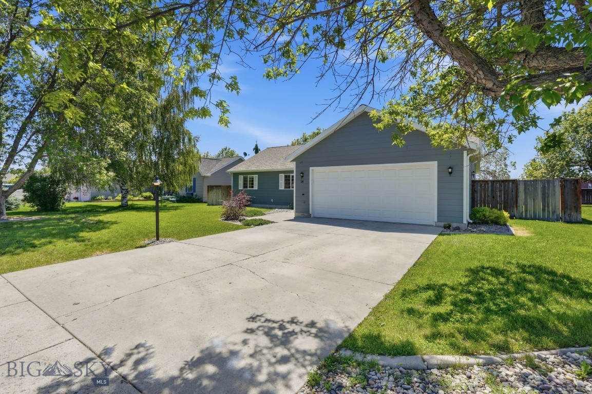 38 E River Rock Road