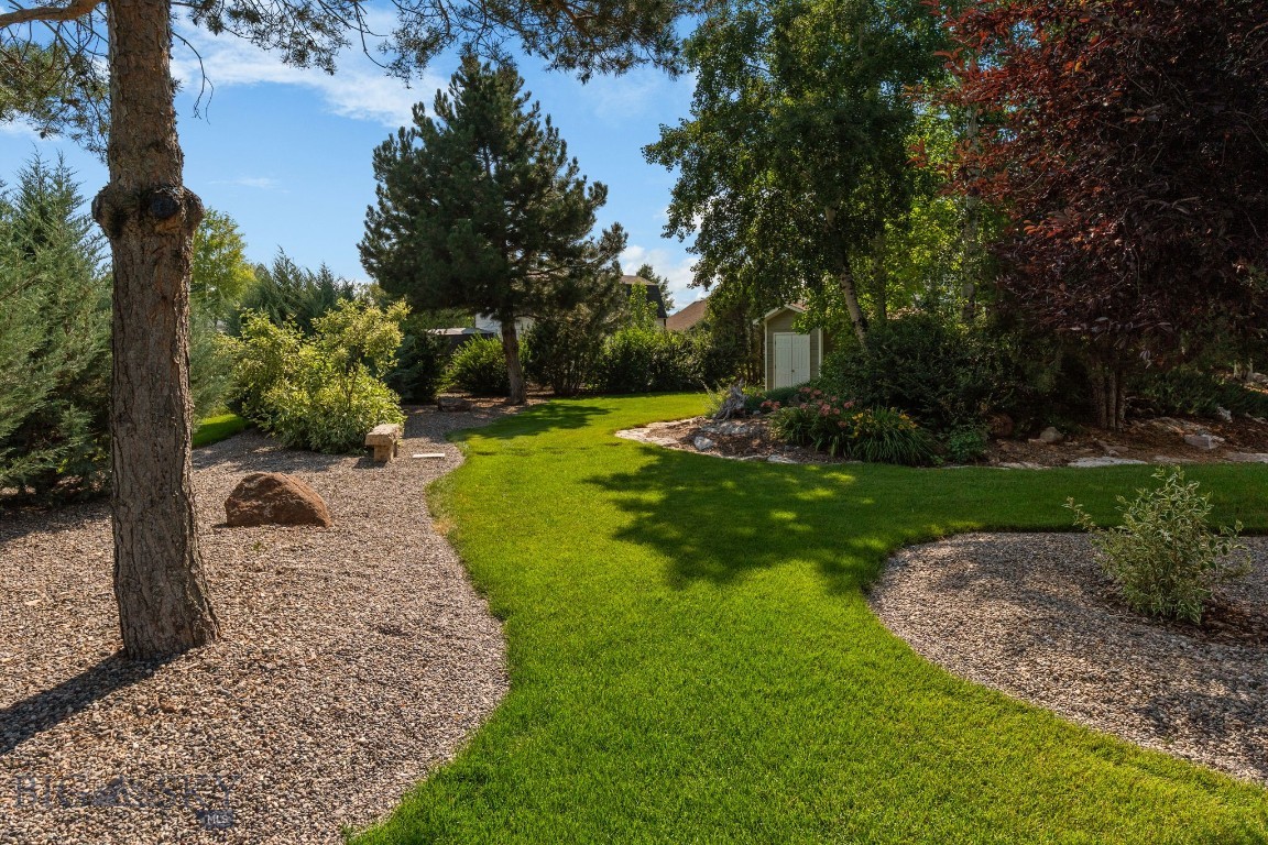 12 Pathfinder Trail