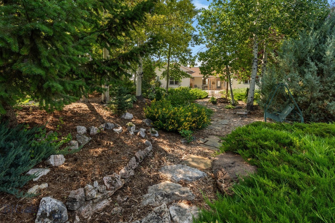 12 Pathfinder Trail