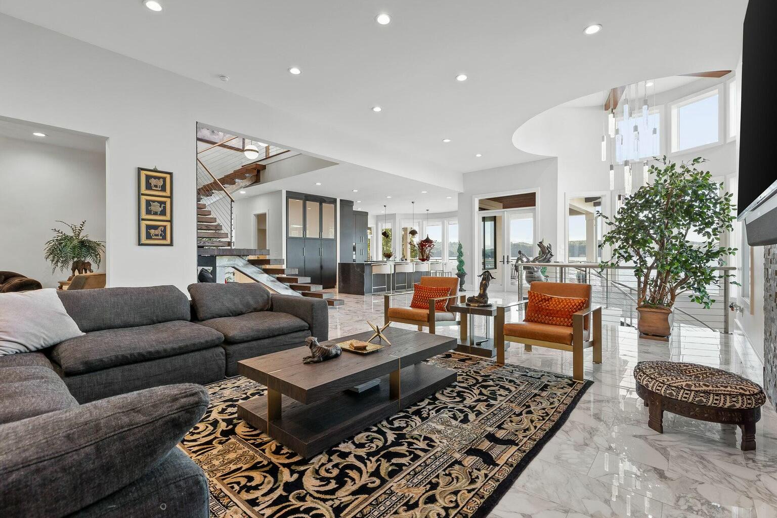 4415 Sailmaker Circle
