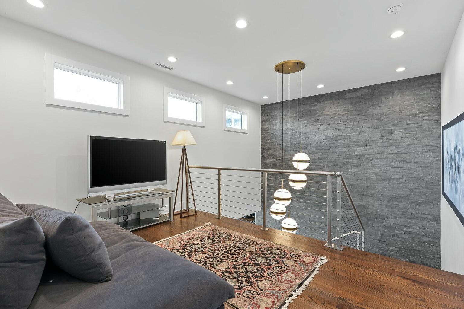 4415 Sailmaker Circle