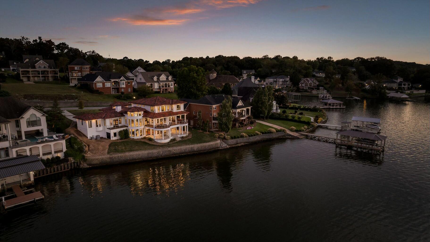 4415 Sailmaker Circle