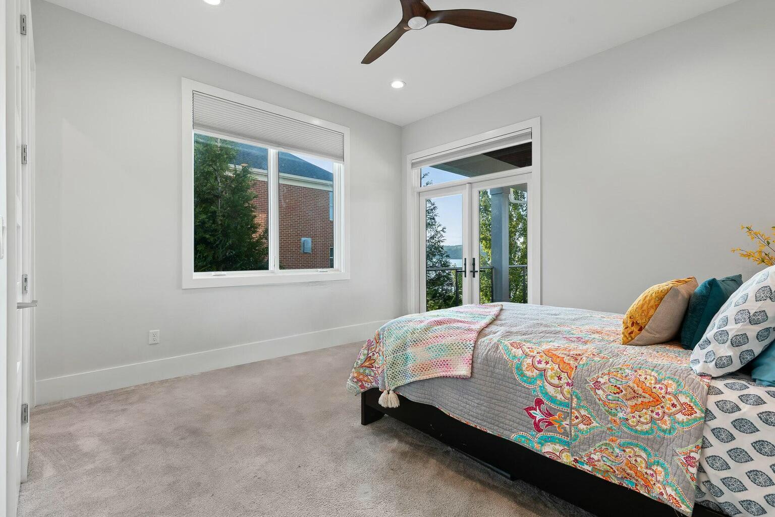 4415 Sailmaker Circle