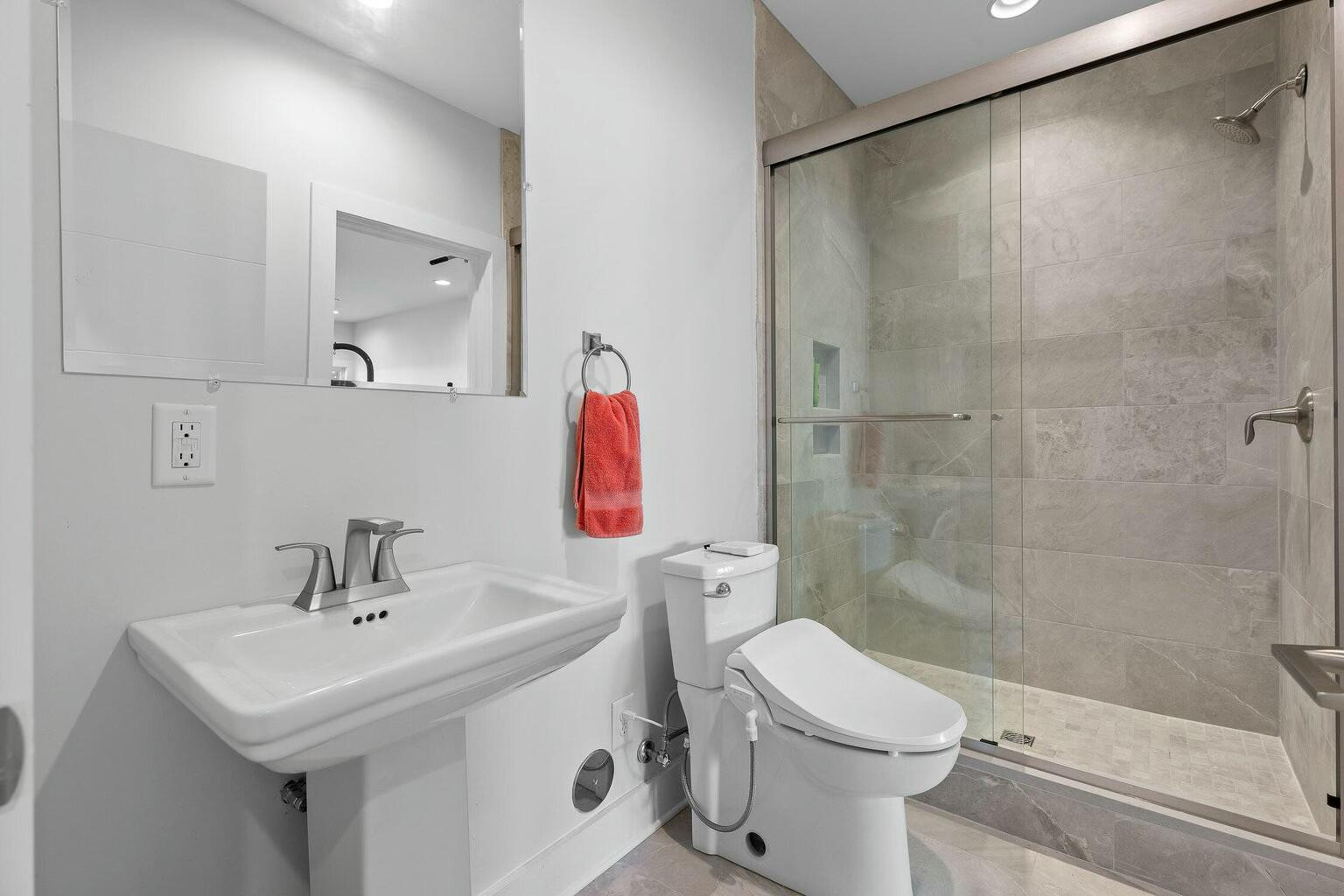 4415 Sailmaker Circle