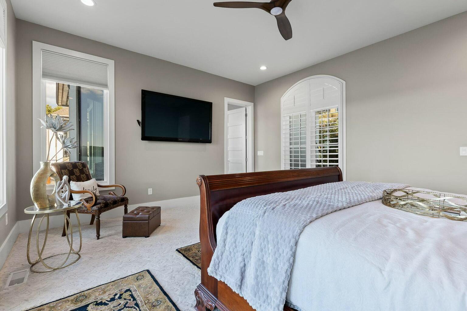 4415 Sailmaker Circle