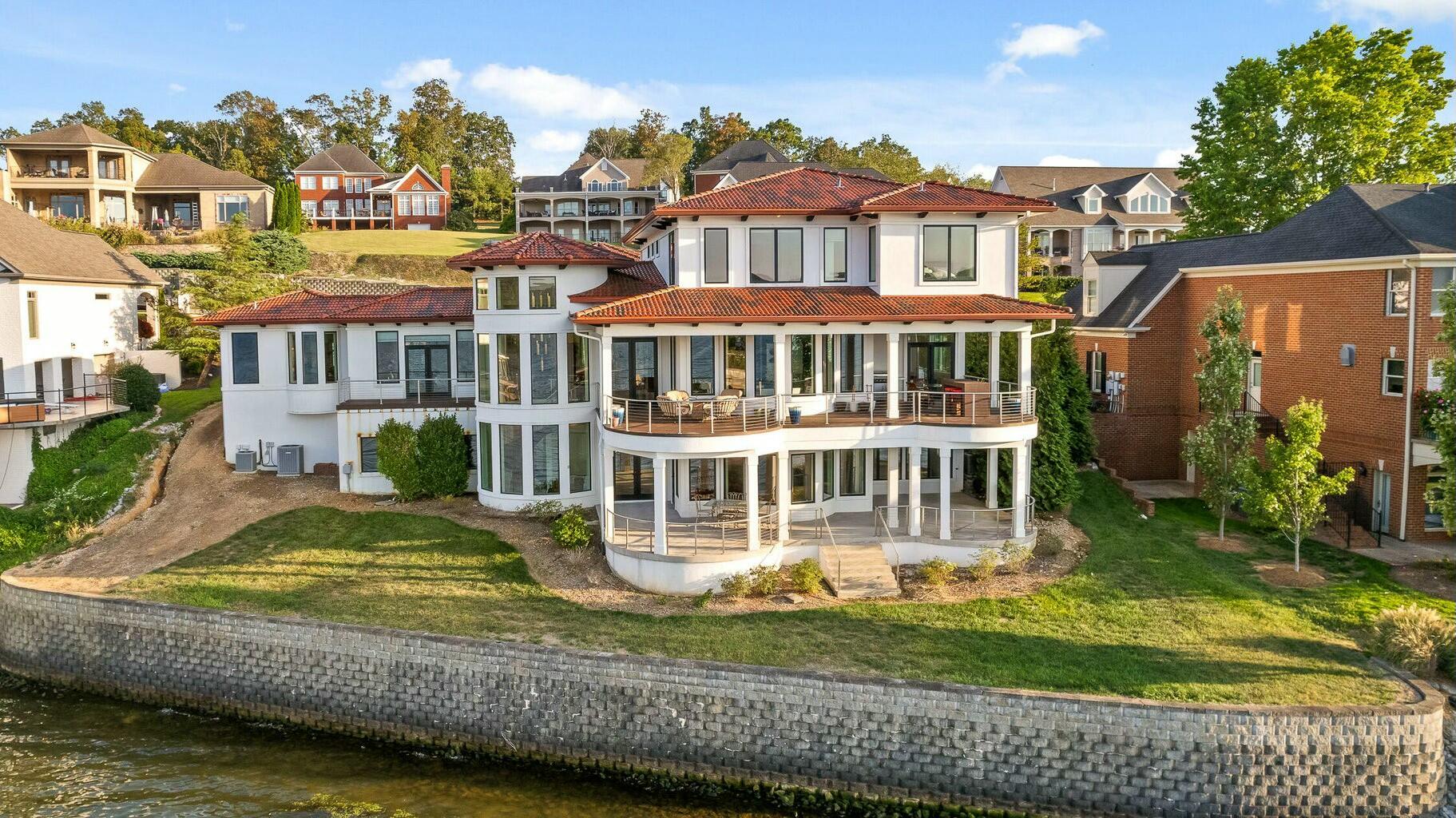 4415 Sailmaker Circle