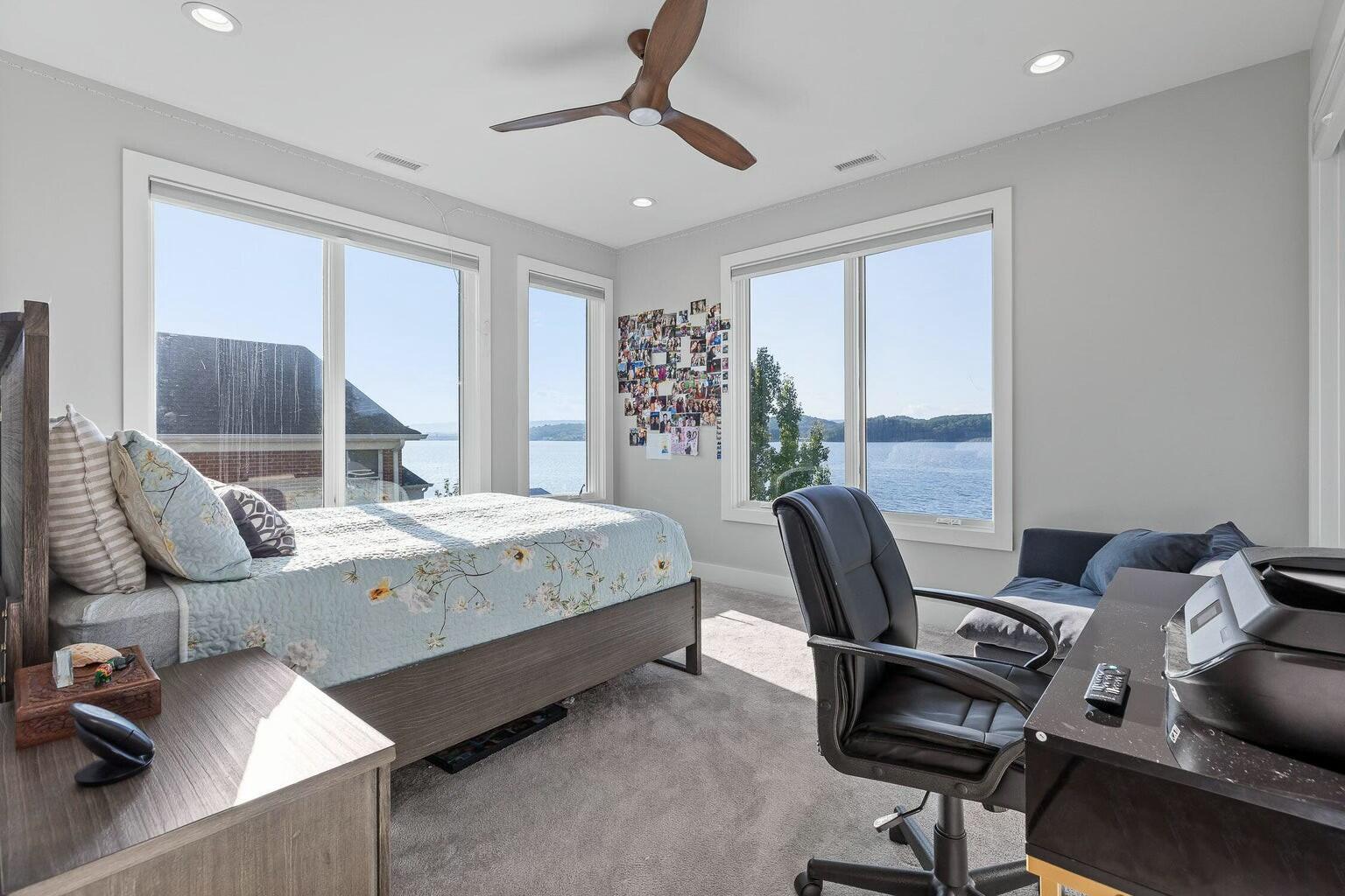 4415 Sailmaker Circle