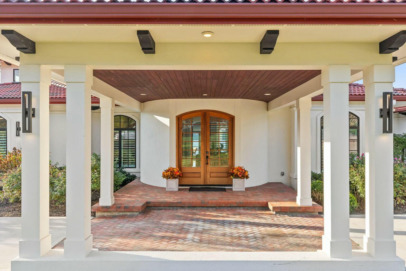 4415 Sailmaker Circle