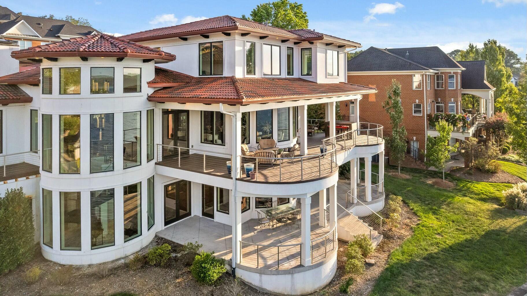 4415 Sailmaker Circle