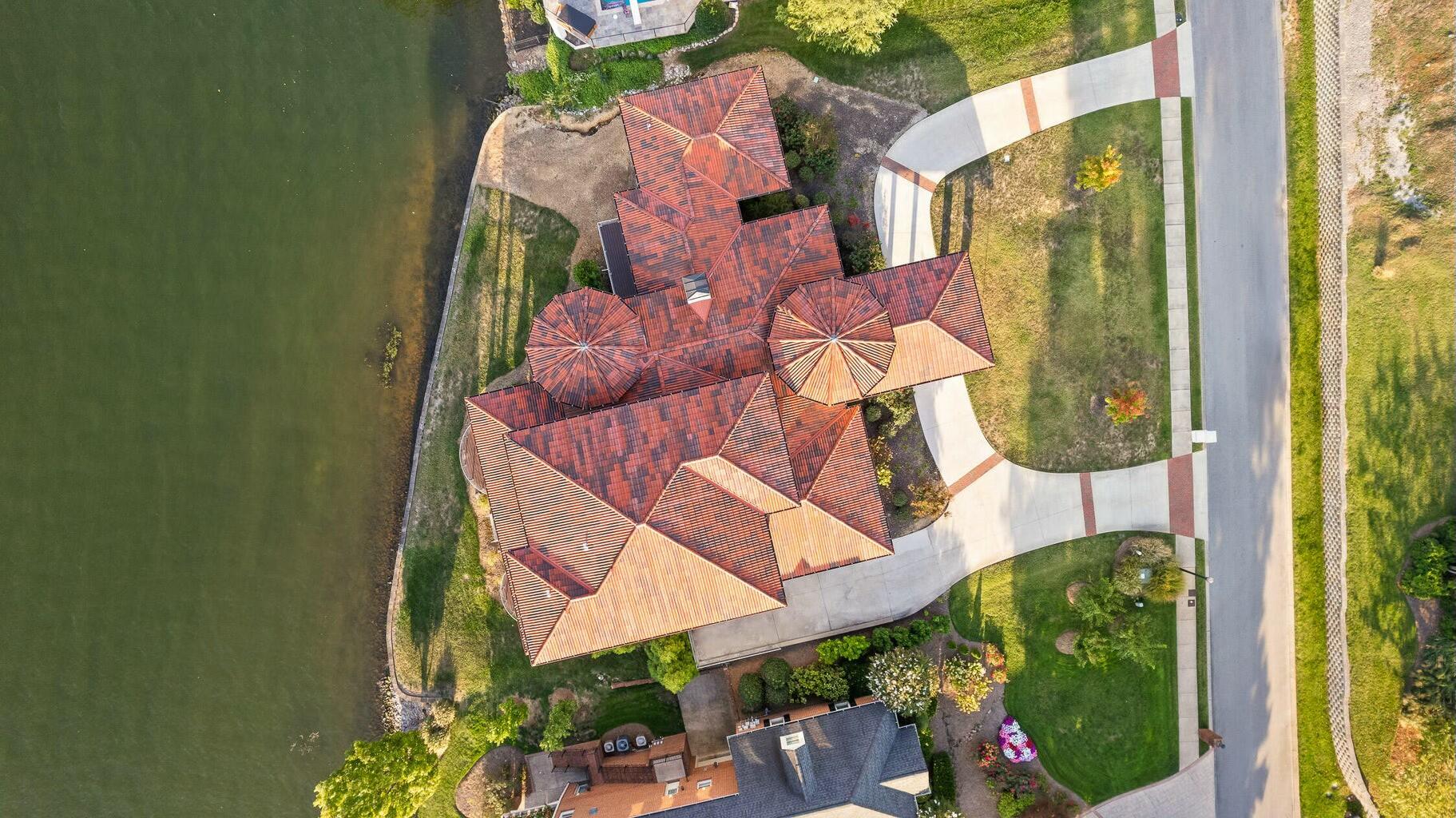 4415 Sailmaker Circle