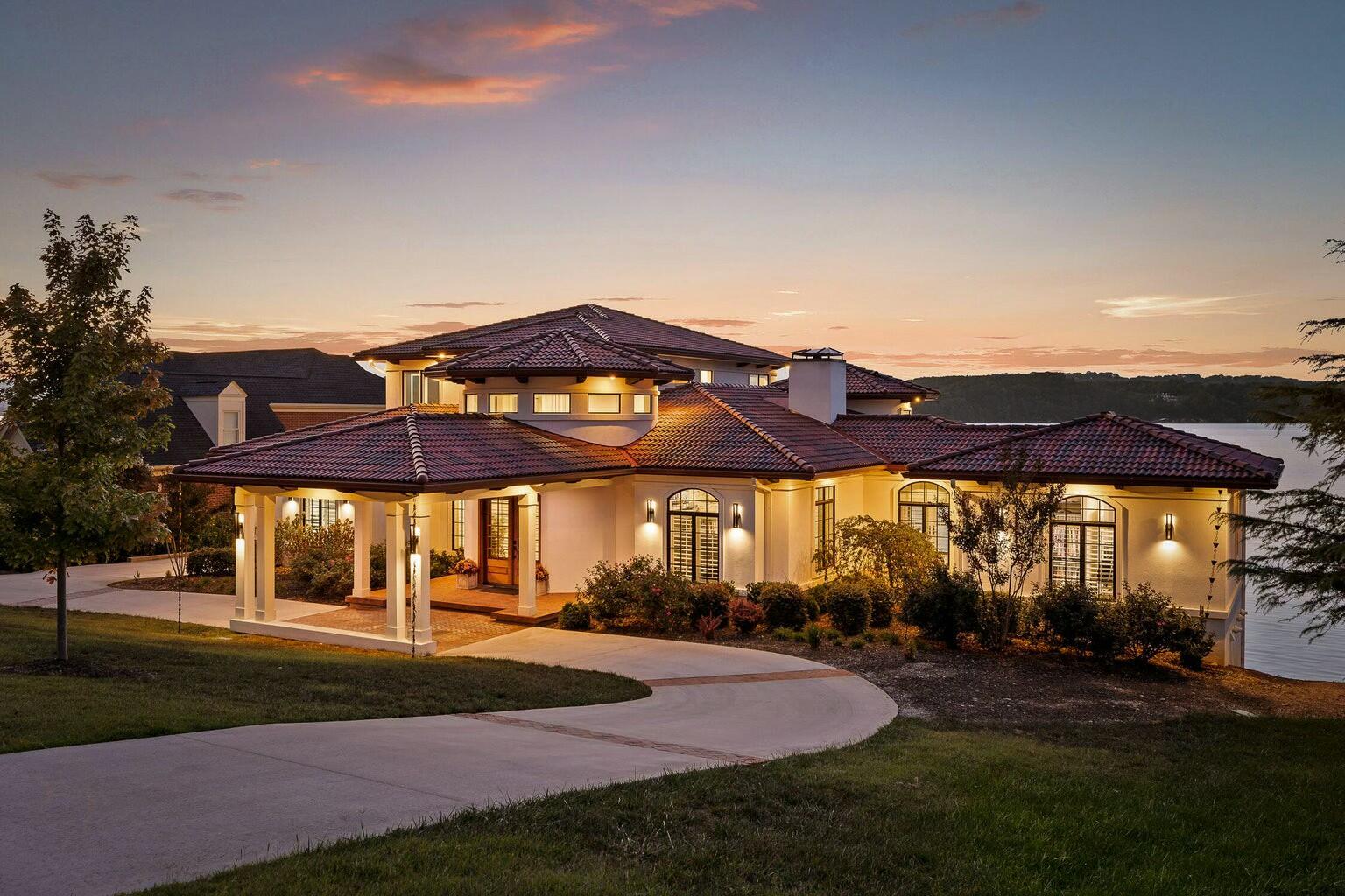 4415 Sailmaker Circle