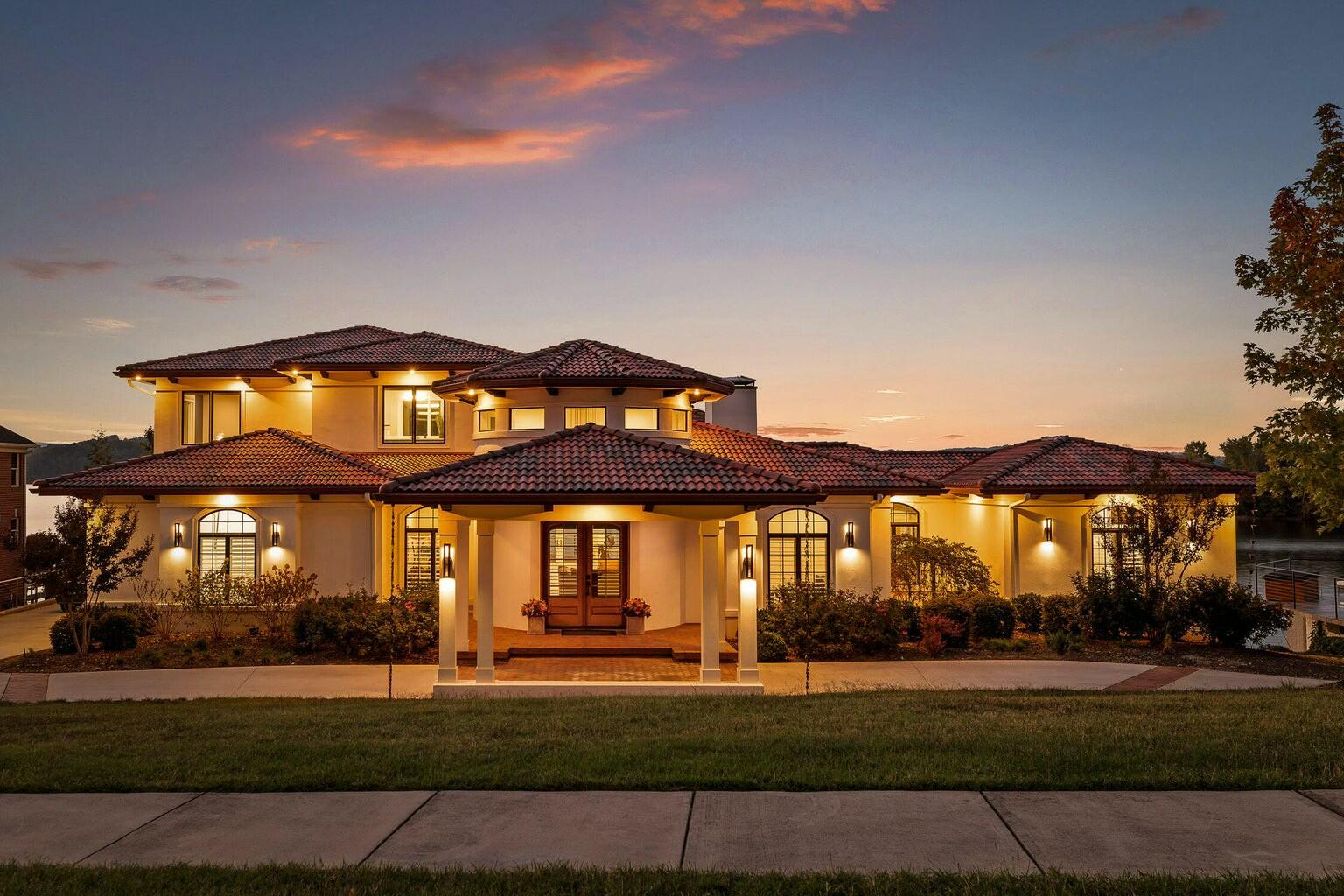 4415 Sailmaker Circle