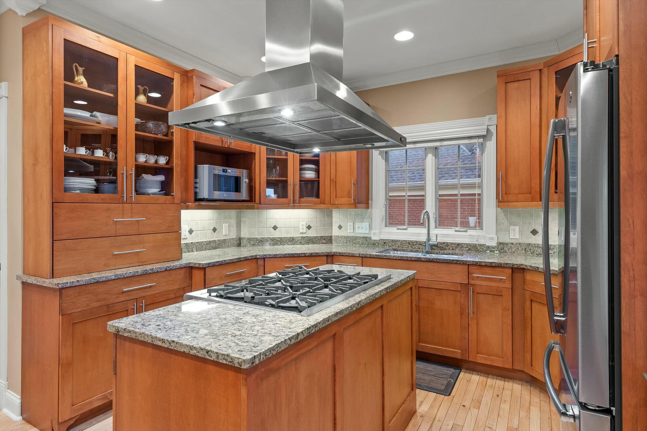 4490 Sailmaker Circle