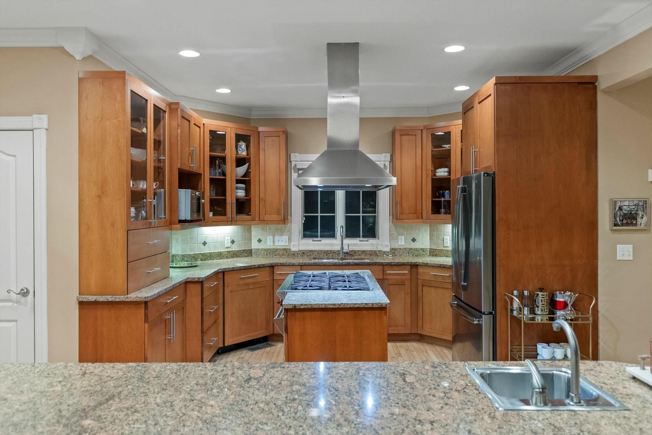4490 Sailmaker Circle