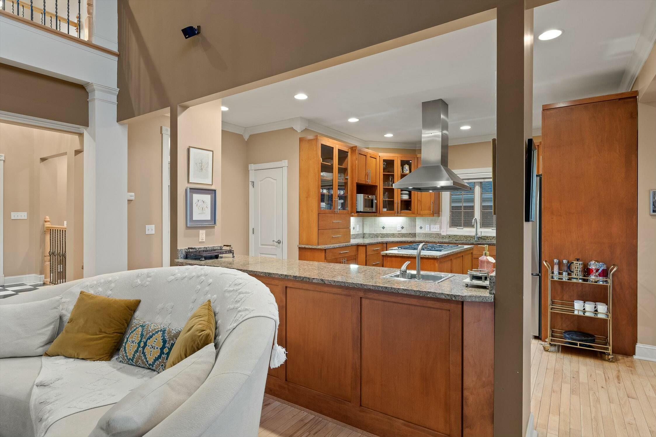 4490 Sailmaker Circle