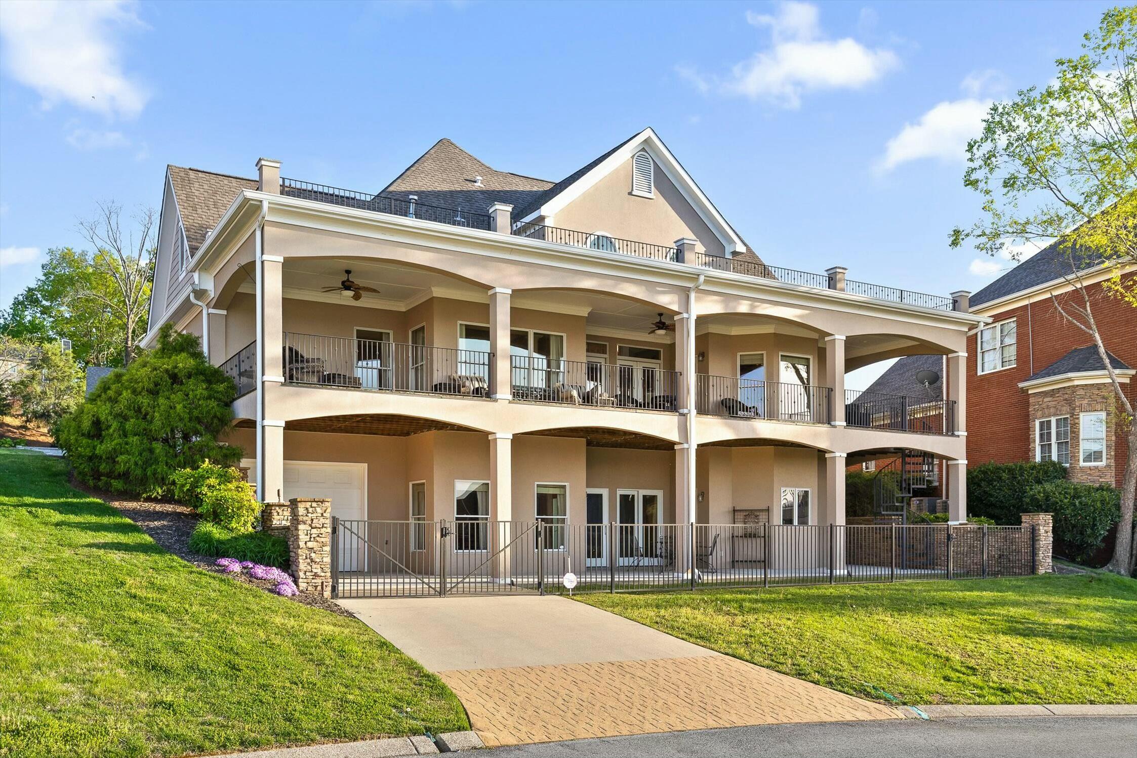 4490 Sailmaker Circle