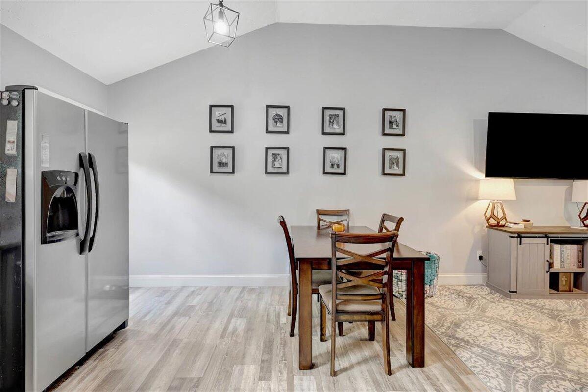 549 Davis Ridge Road