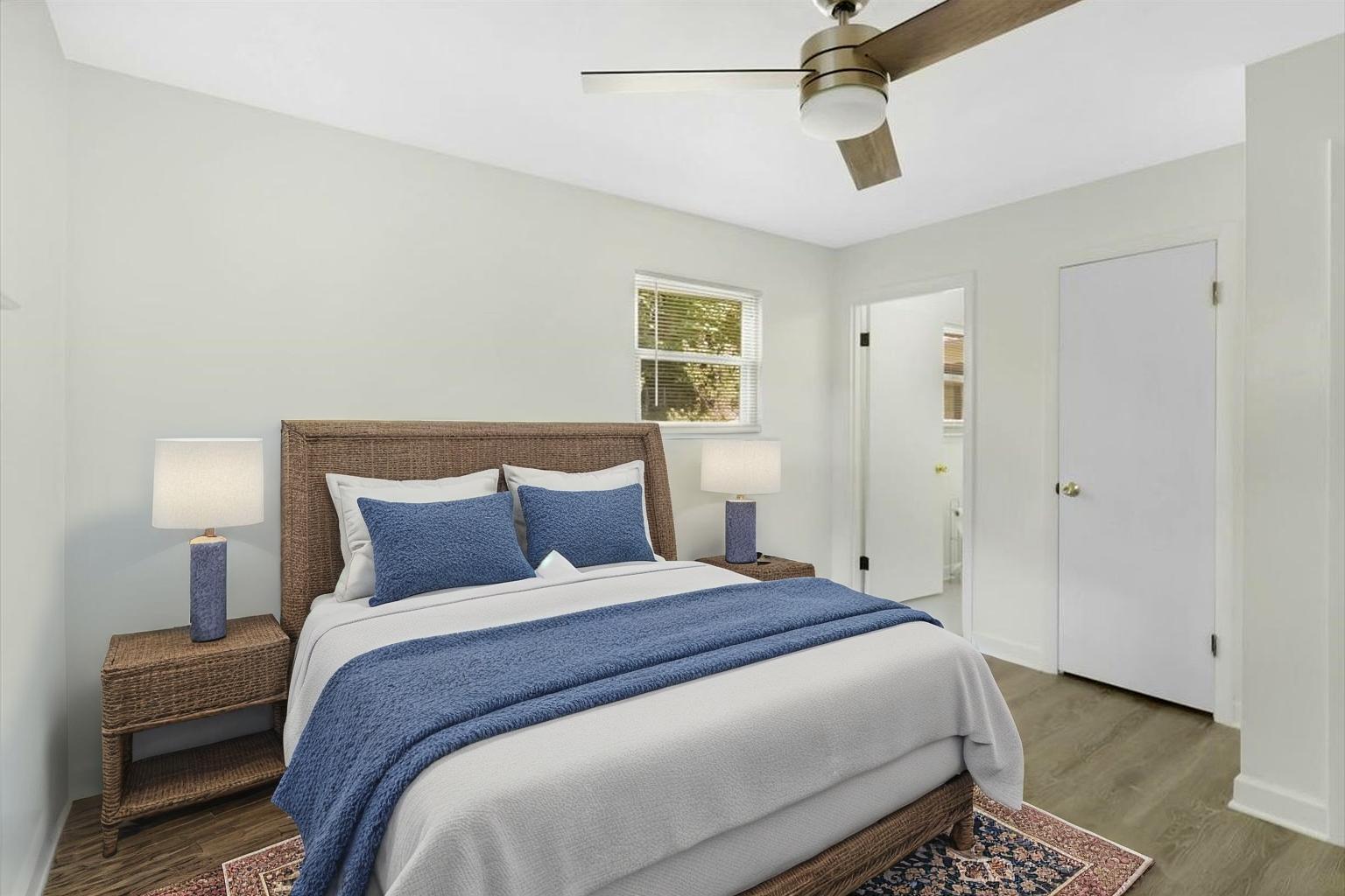 5417 May Circle