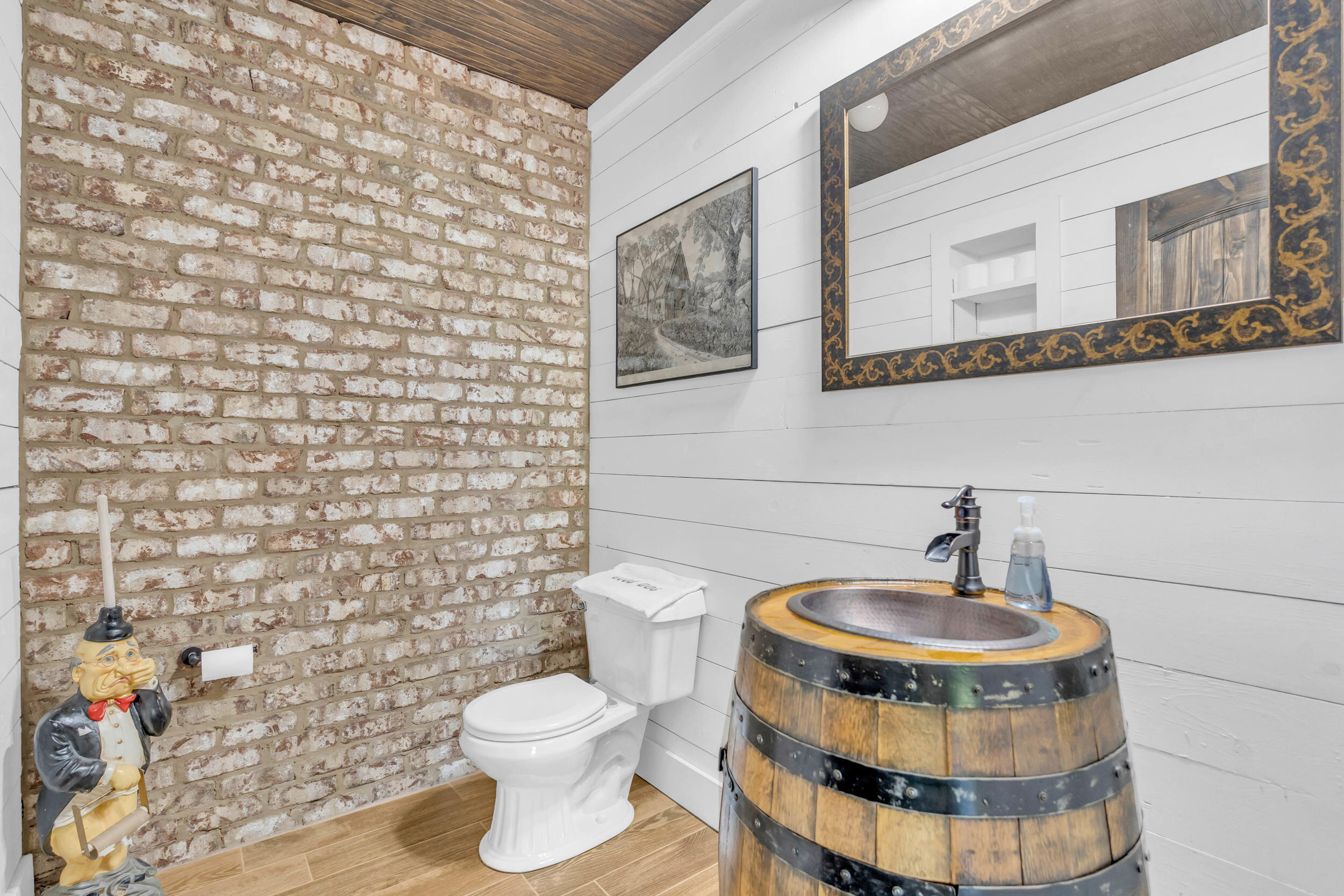 1108 Sunset Drive