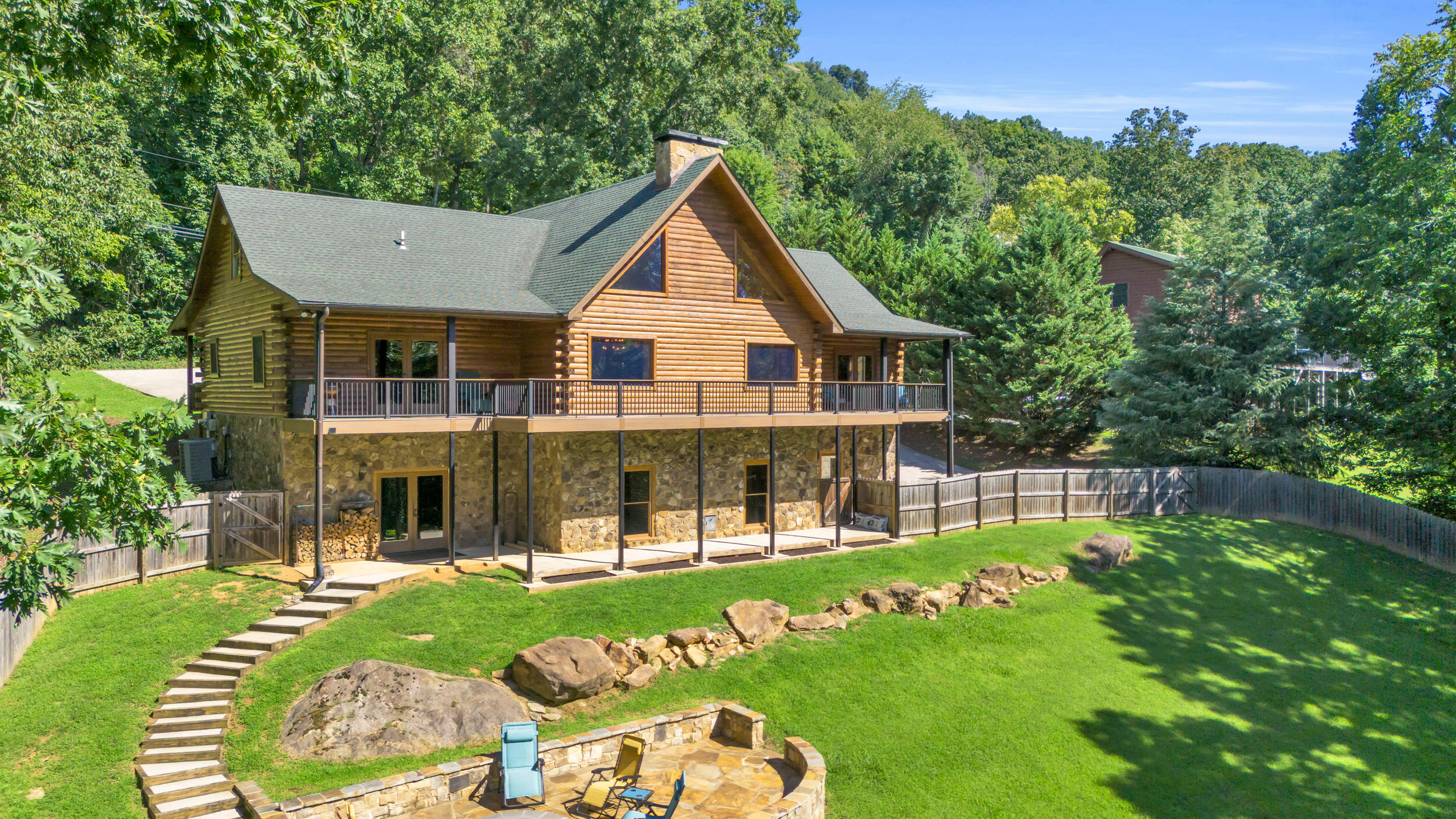 1108 Sunset Drive