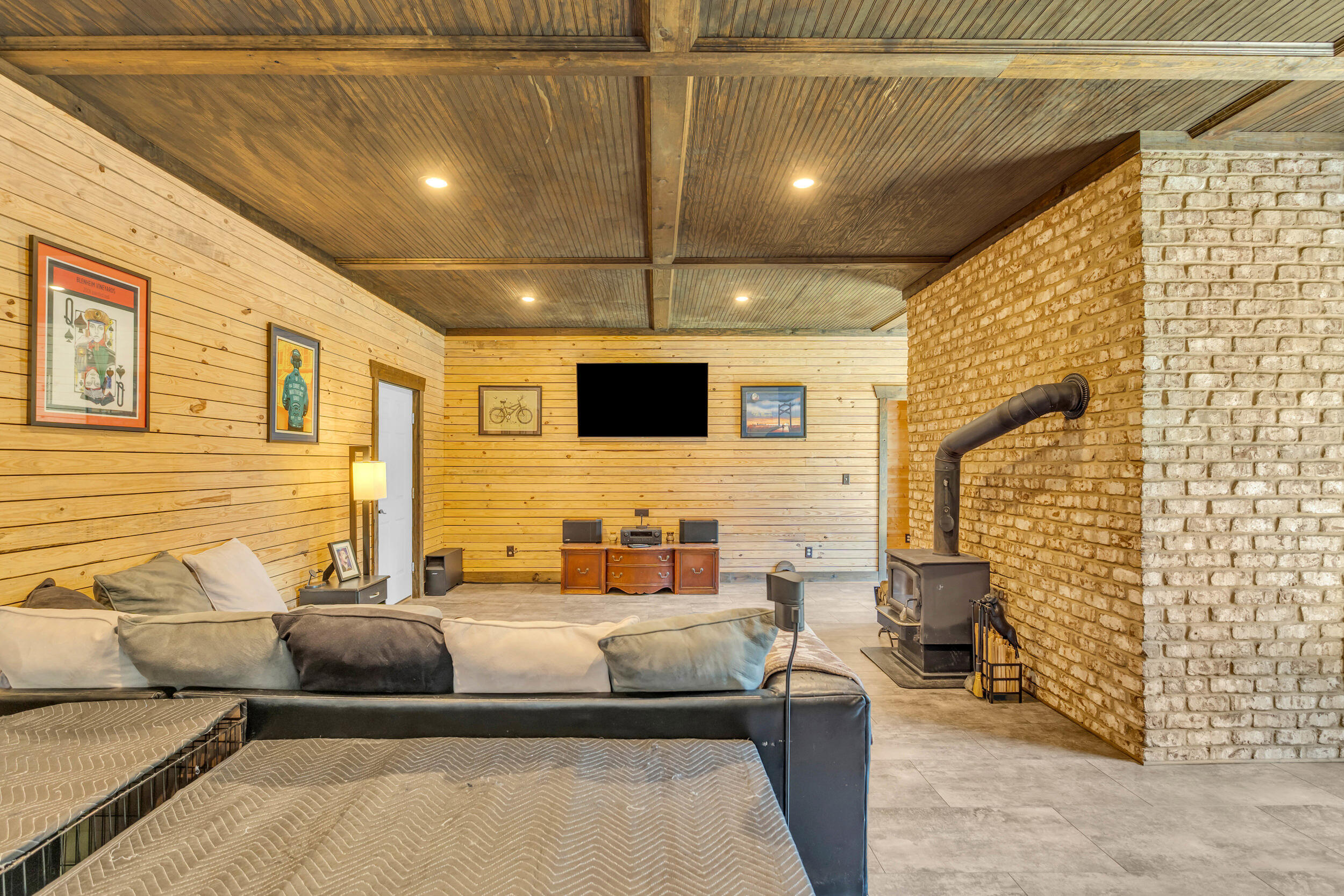 1108 Sunset Drive