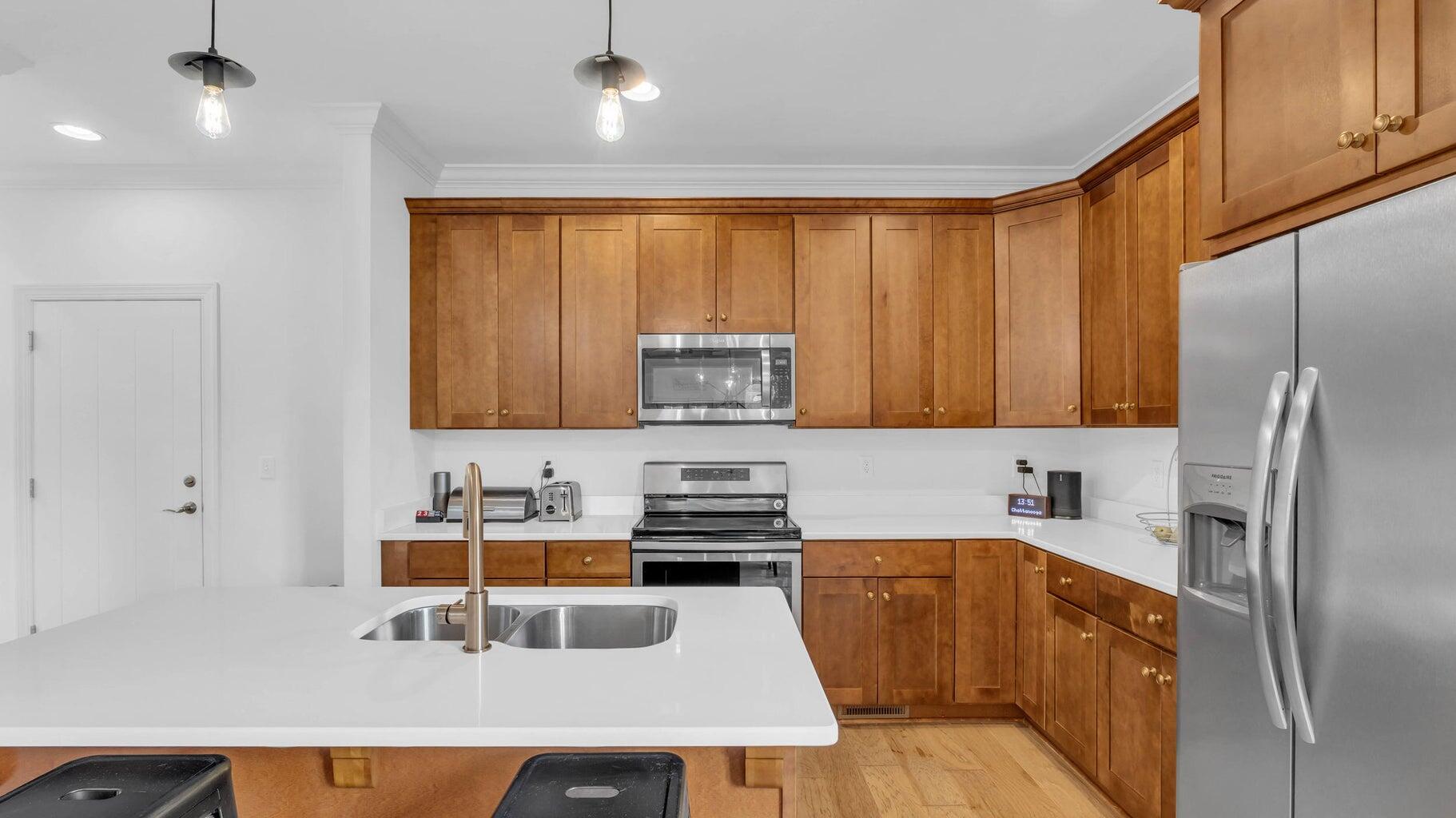 1822 Seven Pines Lane