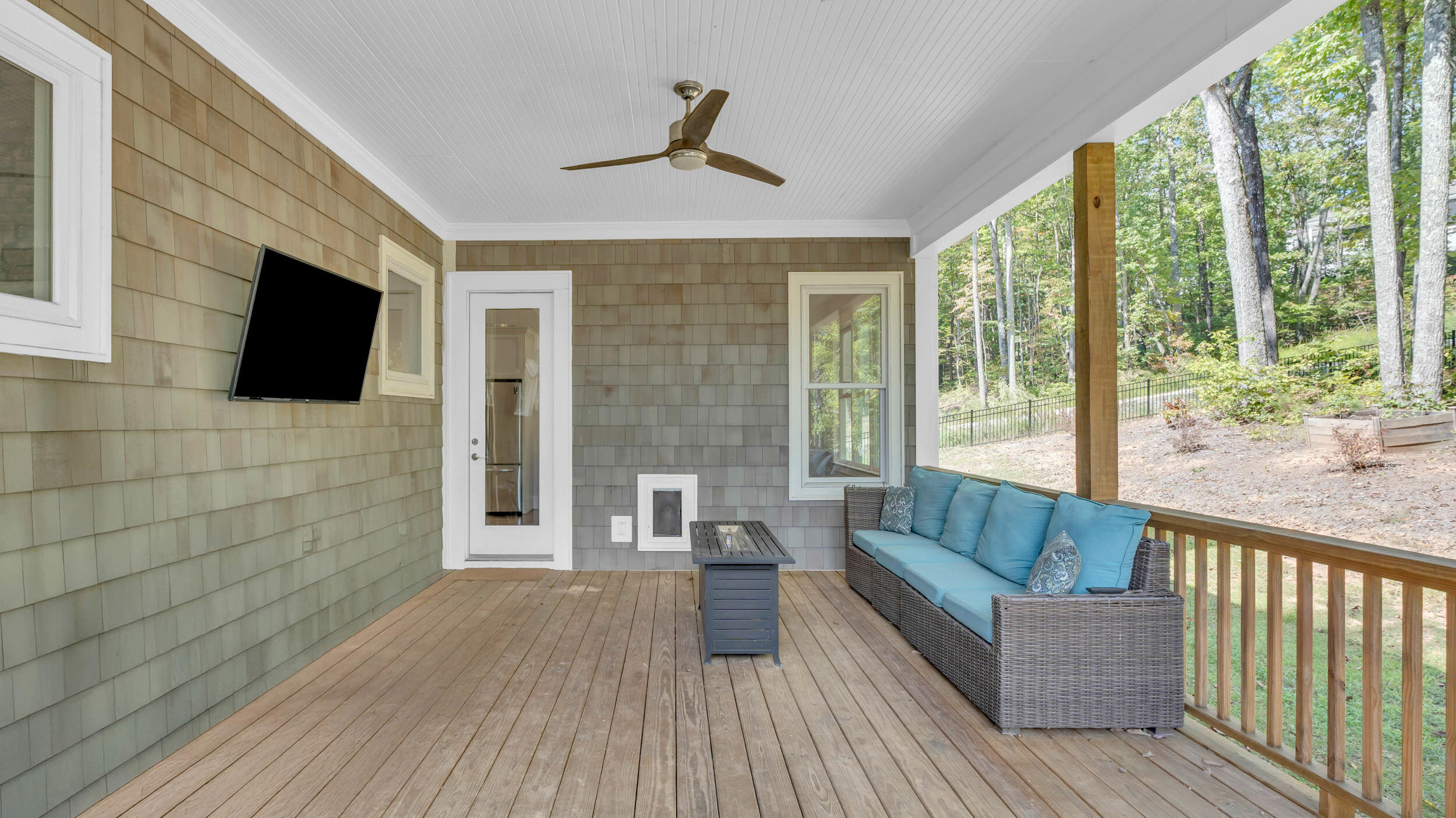 7997 Mountain Laurel Trail