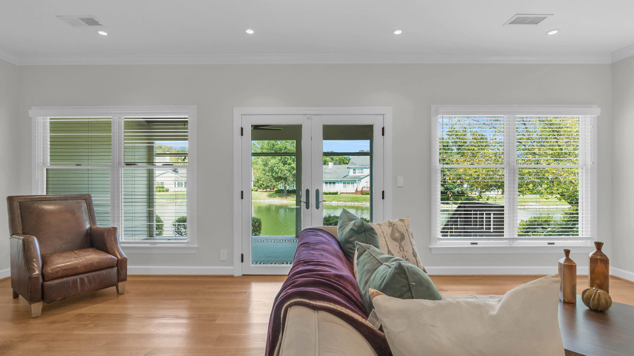 1091 Constitution Drive