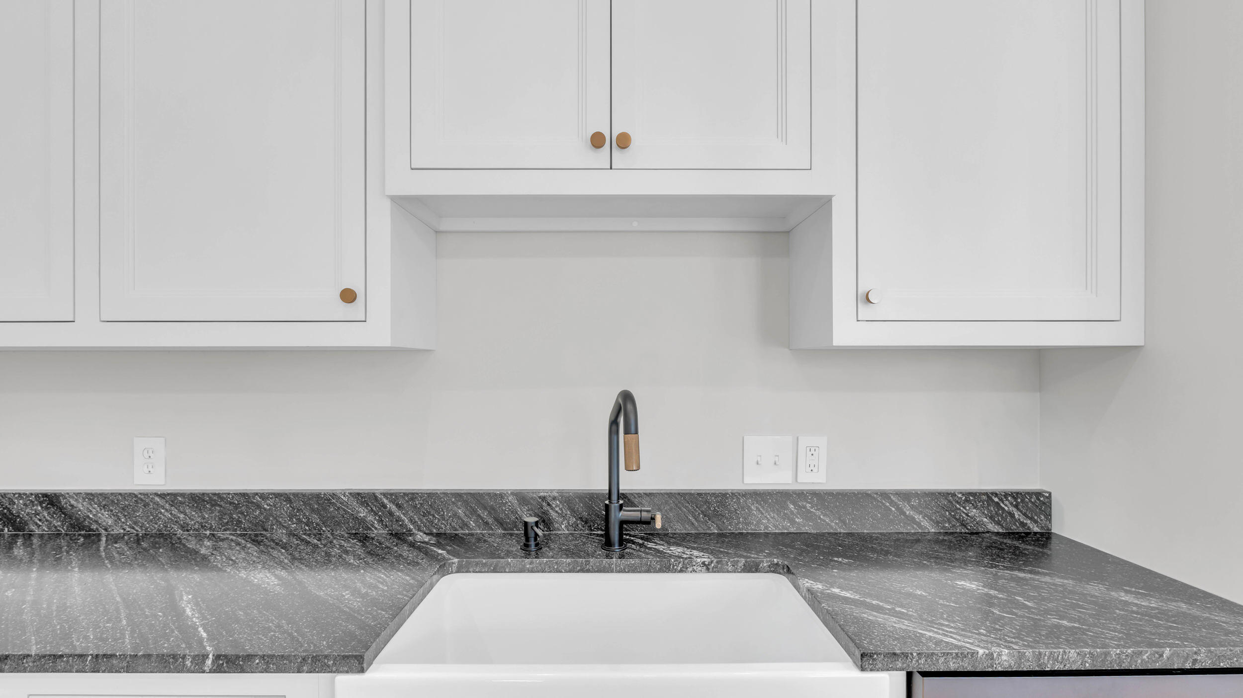 1091 Constitution Drive